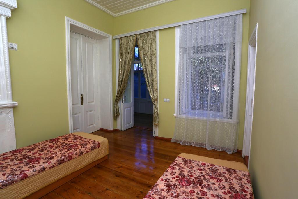 Ilham Mustafa Houses Şǝki Extérieur photo