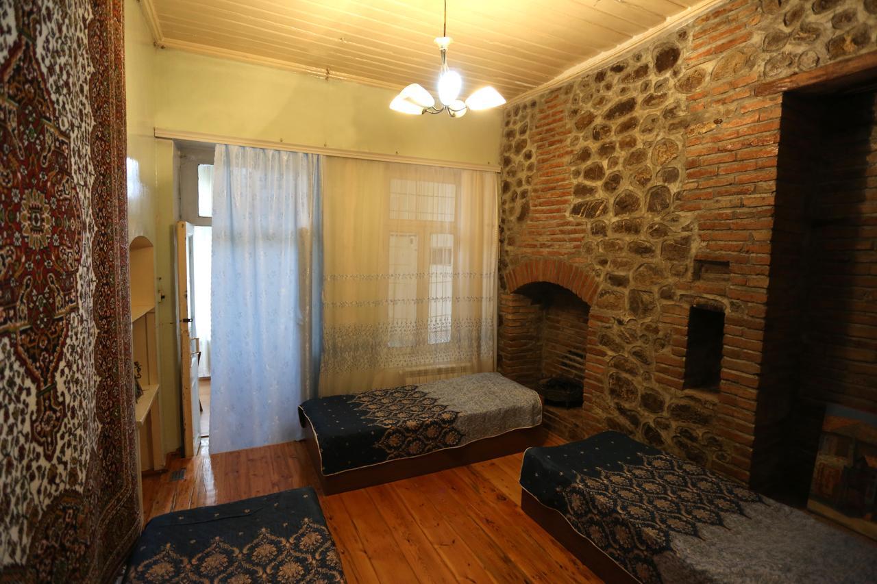 Ilham Mustafa Houses Şǝki Extérieur photo