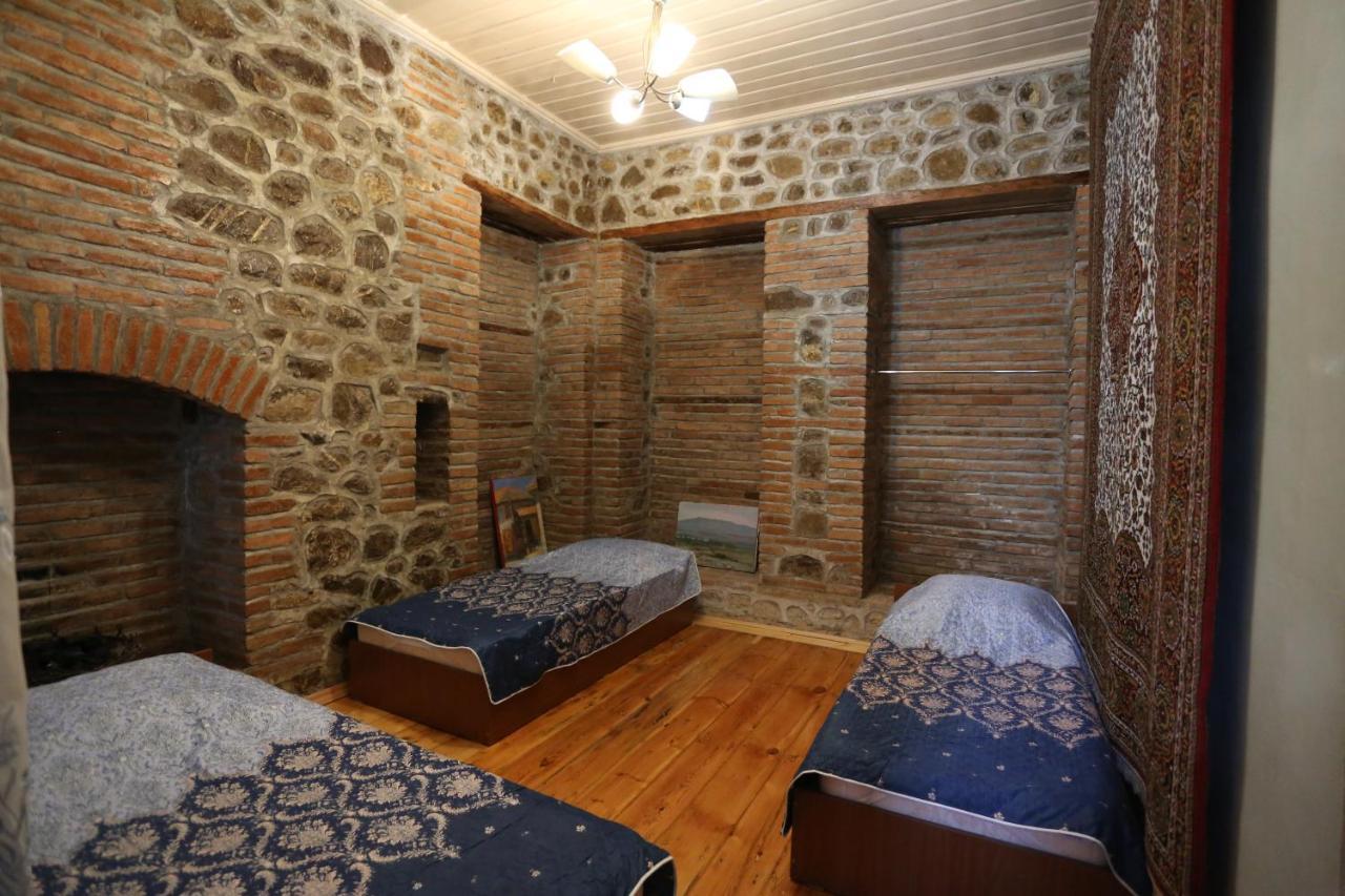 Ilham Mustafa Houses Şǝki Extérieur photo